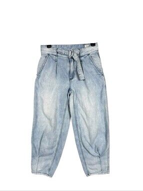 We The Free Belted Crop Barrel Jeans Size 30
